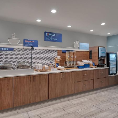Holiday Inn Express & Suites Wadsworth By Ihg Kültér fotó