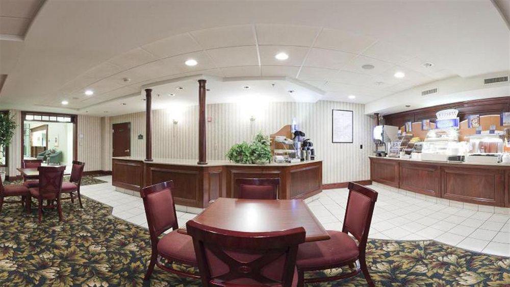 Holiday Inn Express & Suites Wadsworth By Ihg Kültér fotó