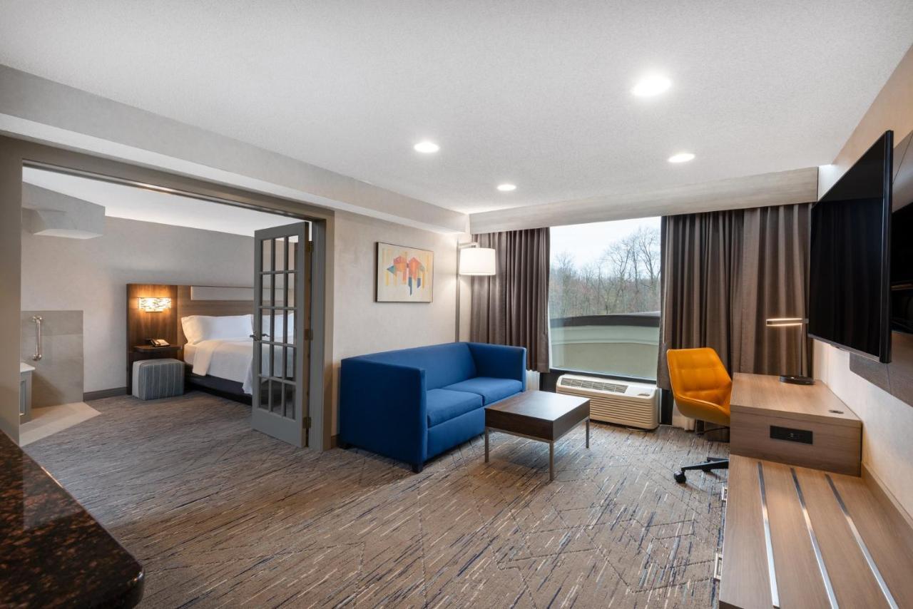 Holiday Inn Express & Suites Wadsworth By Ihg Kültér fotó