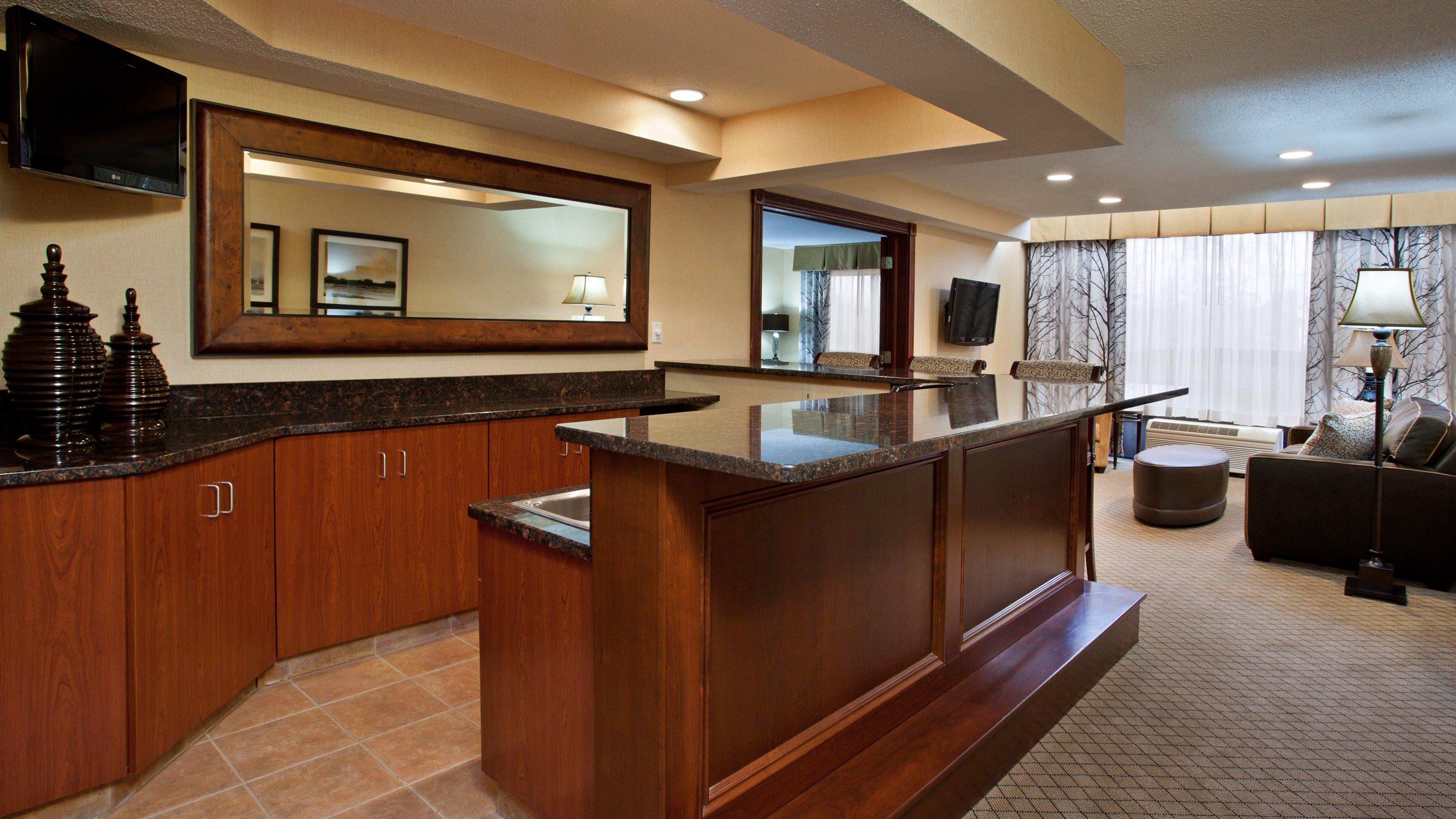 Holiday Inn Express & Suites Wadsworth By Ihg Kültér fotó